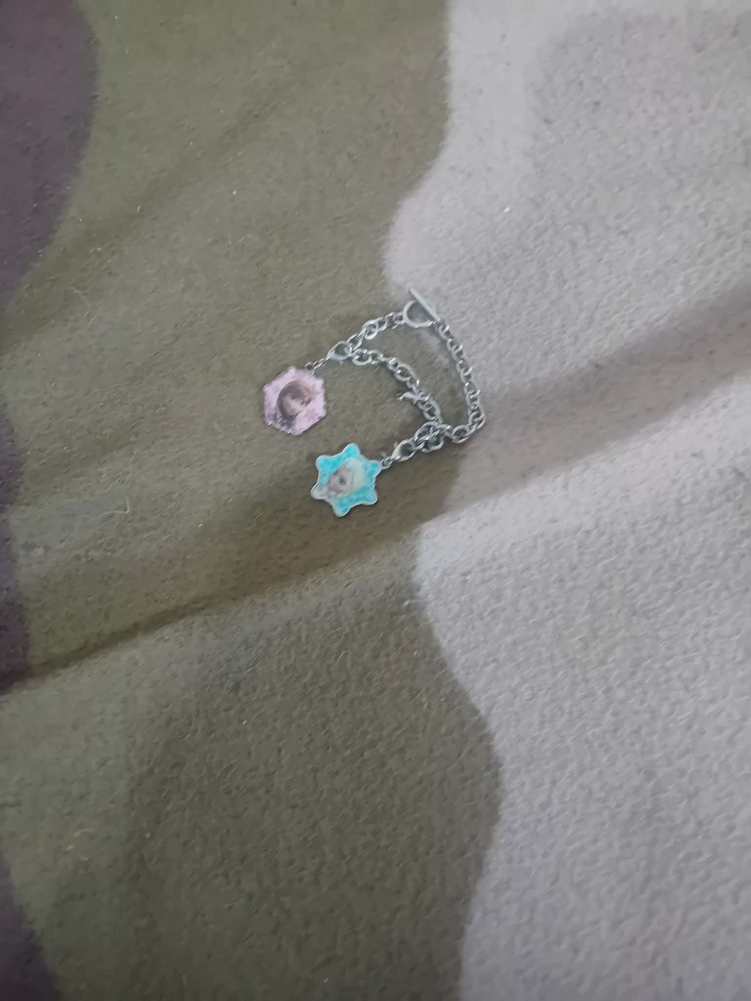 Twinkle Duo Charm Chain – Pink & Blue Star Keepsake