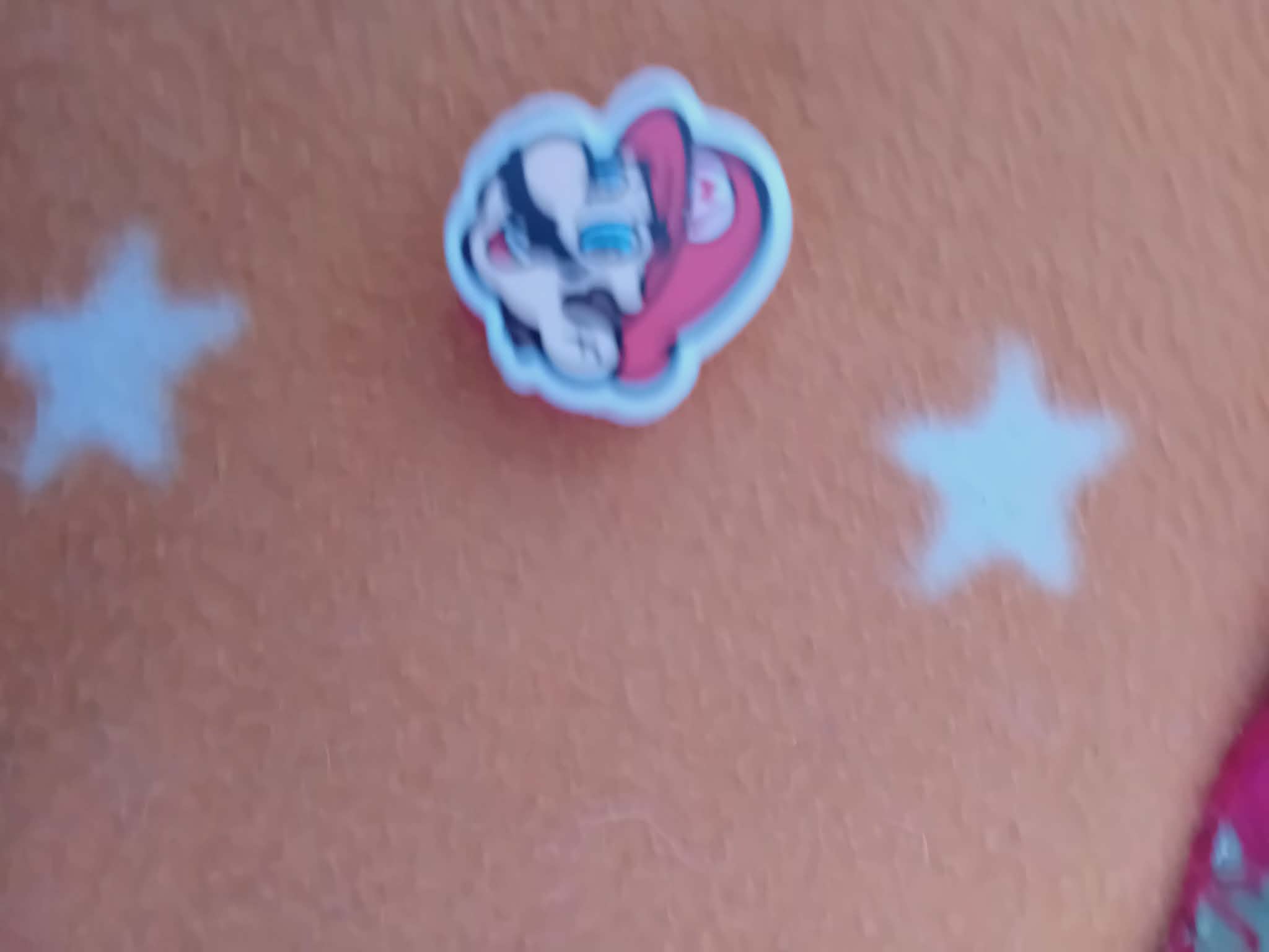 Retro Mario Sticker Pin – Pink Edition