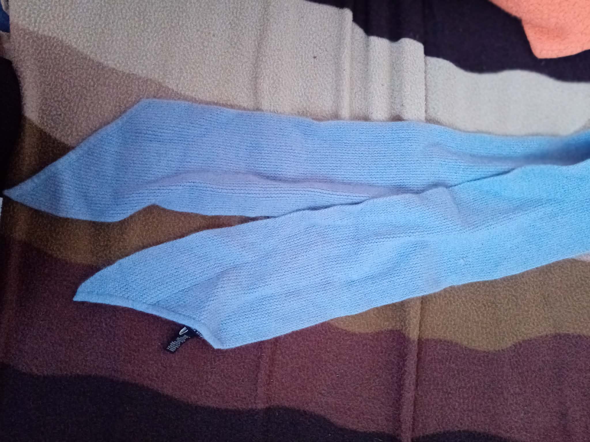 SkySoft Knit Scarf – Gentle Texture with a Hint of Chill