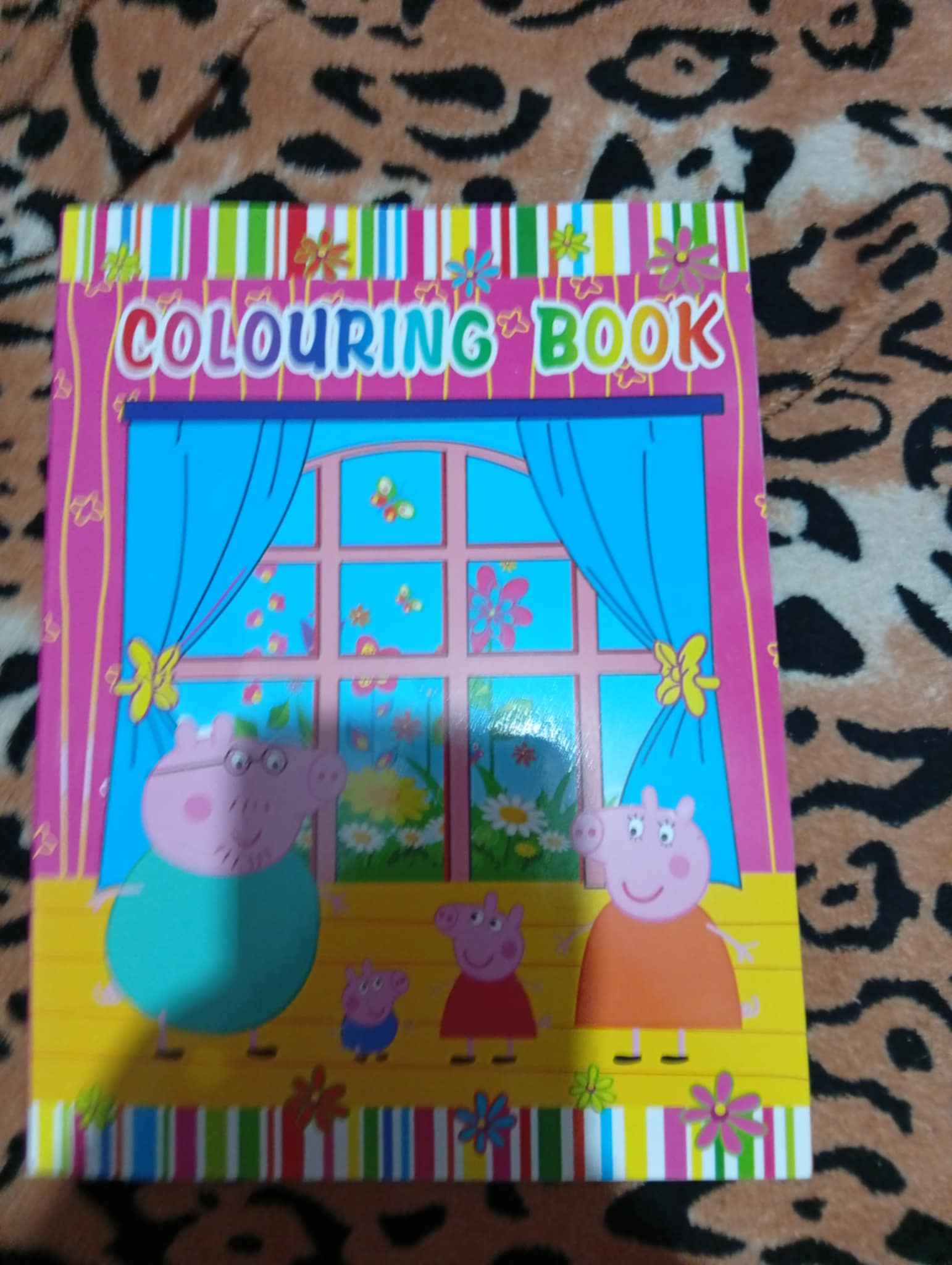 Children’s Colouring Book – Family Fun with Musical Pigs