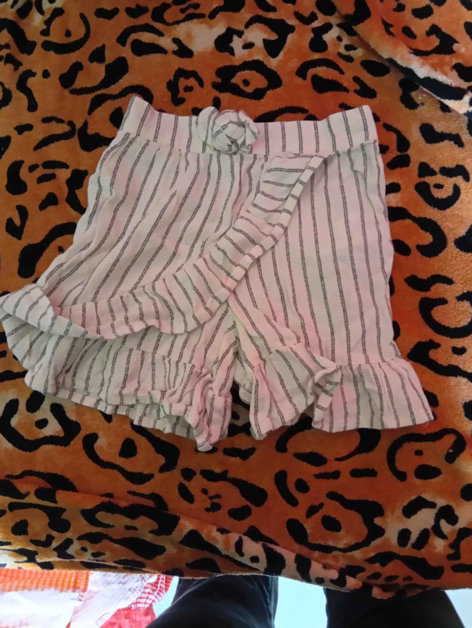 Striped Ruffle Shorts with Bow Waist – Girls