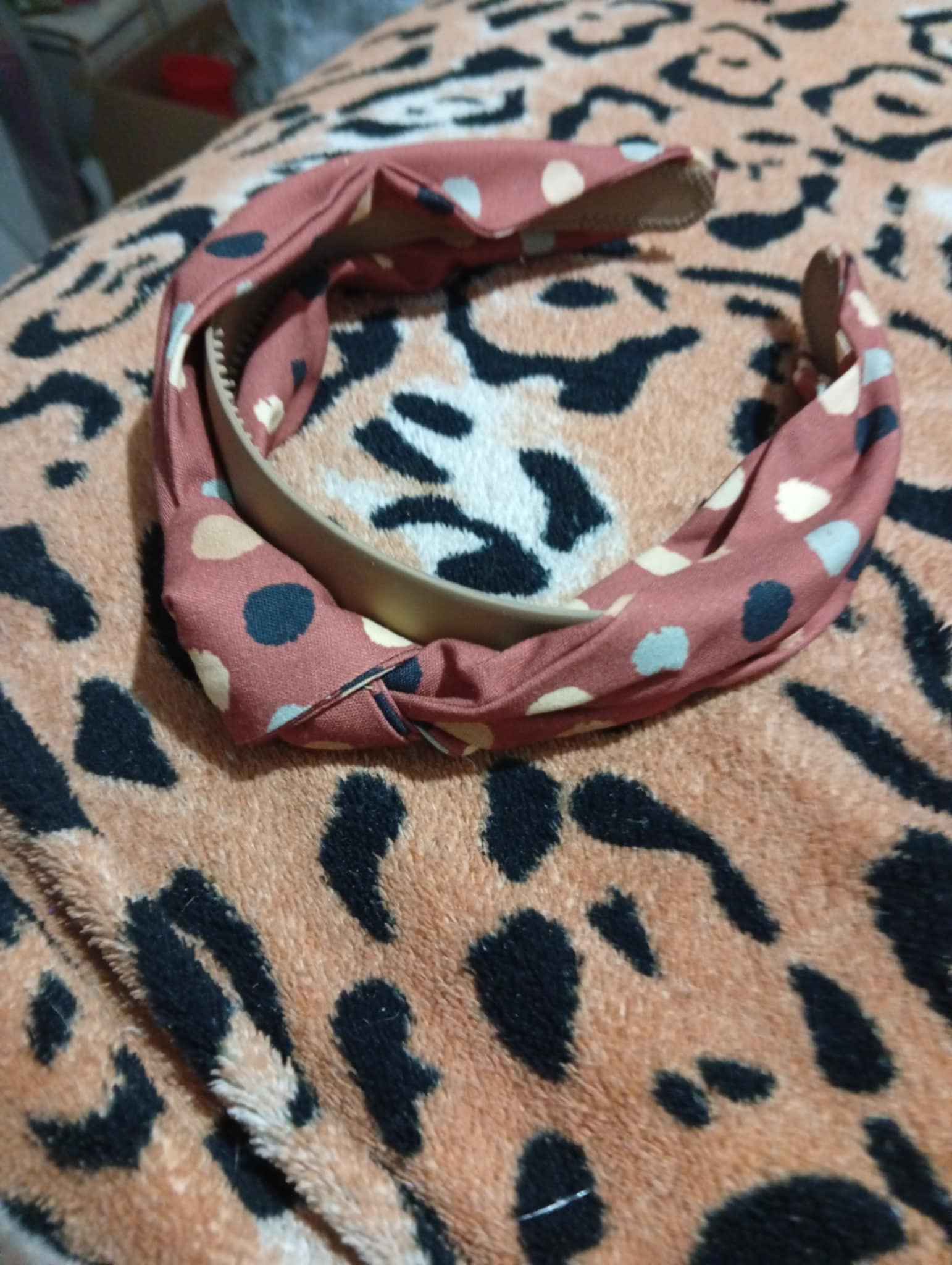 Twist Knot Polka Dot Headband – Retro Chic