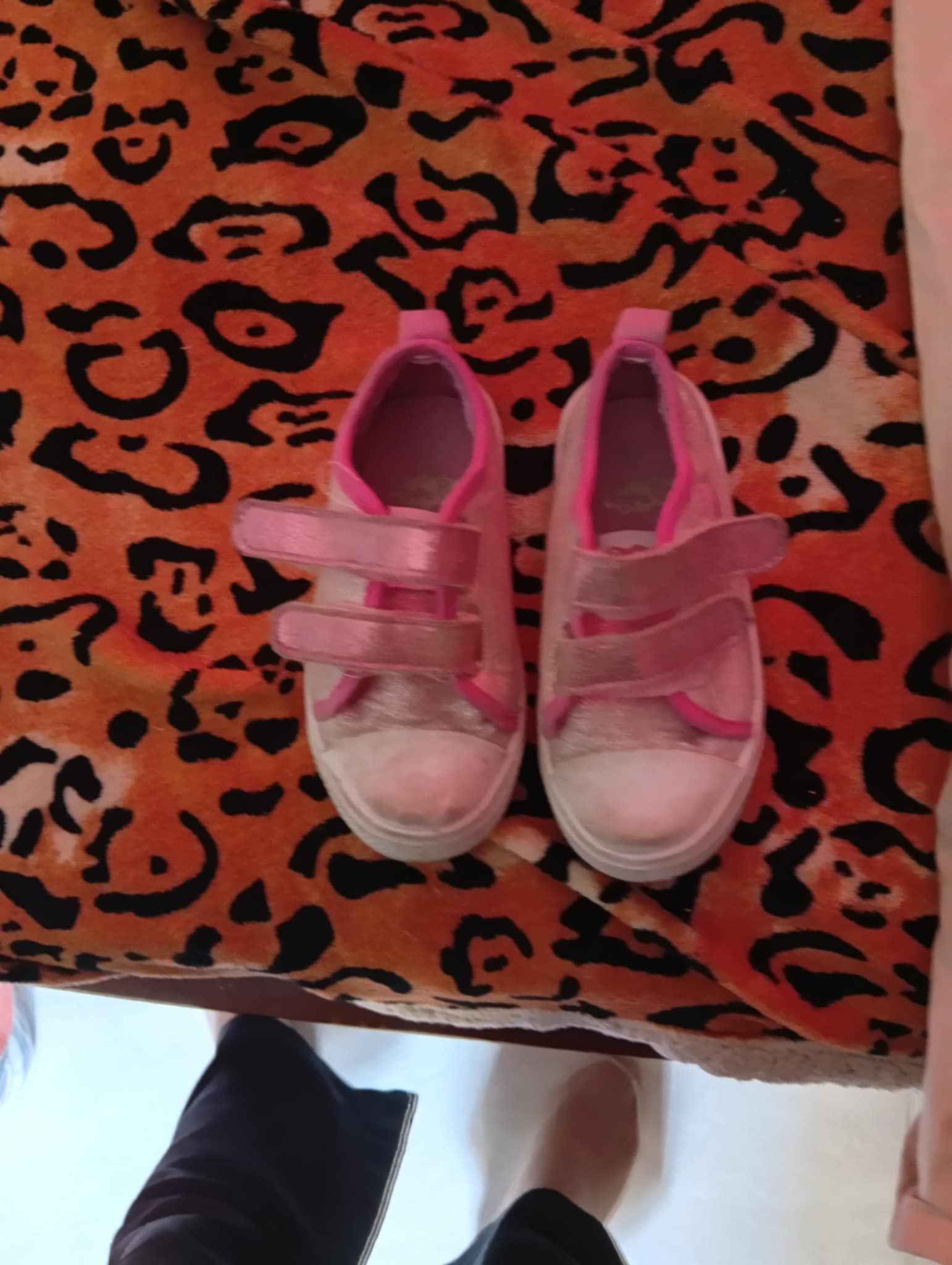 Pink Velcro Sneakers for Girls – Comfortable Everyday Shoes